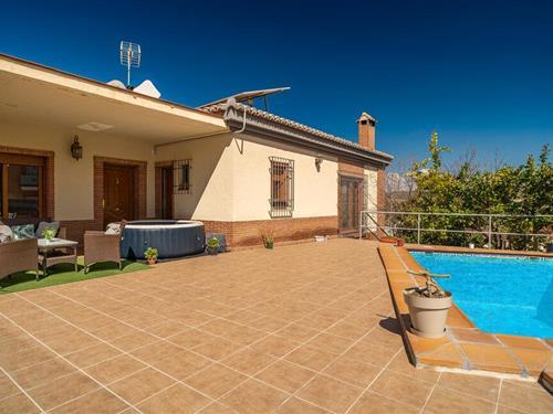 Sommerhus - 7 personer -  - Av. Mariana Pineda - Jun (Granada) - 18213 - Jun