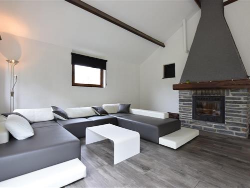 Holiday home - 22 persons -  - 6984 - La-Roche En Ardenne
