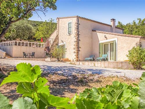 Holiday home - 8 persons -  - Domaine le Coudougno - 34480 - Cabrerolles