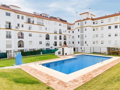 Holiday Home/Apartment - 8 persons -  - Calle Huerta Nueva - 29680 - Estepona