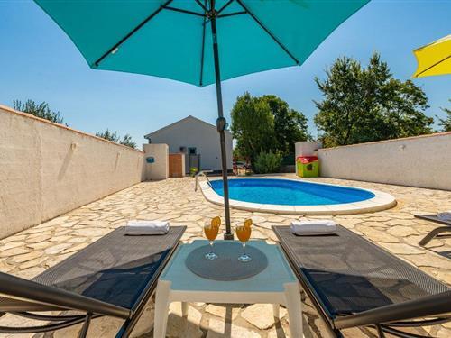 Sommerhus - 7 personer -  - Zuze - Zadar-Podgradina - 23242 - Podgradina