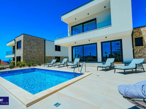 Ferienhaus - 8 Personen -  - 22202 - Primošten