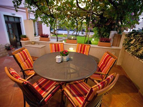 Holiday Home/Apartment - 6 persons -  - Preko - 23273 - Preko