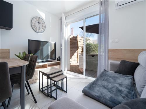 Holiday home - 6 persons -  - Serignan - 34410