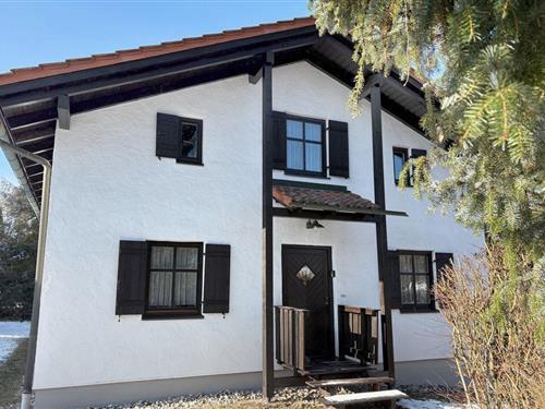 Sommerhus - 8 personer -  - Waldferiendorf - 94209 - Regen