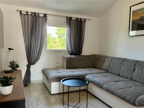 Holiday apartment - 3 persons -  - 23210 - Biograd Na Moru