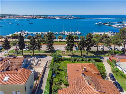 Holiday Home/Apartment - 4 persons -  - Umag - 52470