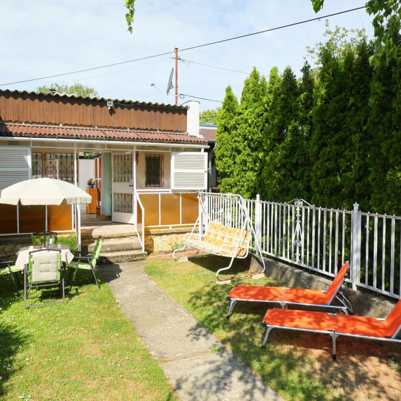 Sommerhus - 4 personer -  - 8243 - Balatonakali