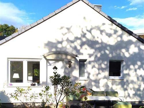 Ferienhaus - 5 Personen -  - Steinbrecher Weg - 51427 - Bergisch Gladbach