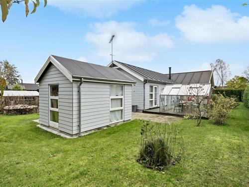 Holiday home - 6 persons -  - Strandvej - Tårup - 5871 - Frørup