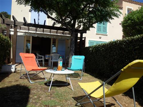 Holiday Home/Apartment - 6 persons -  - 12 Place de la Prouvencelle - 83700 - Boulouris - Saint Raphael