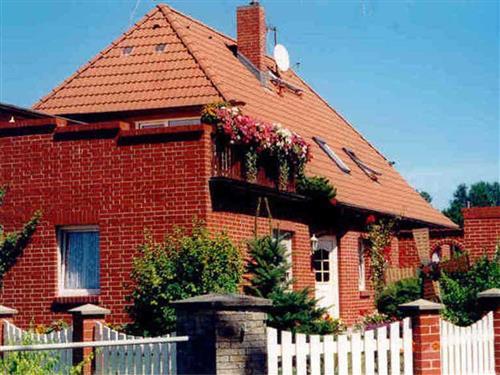 Ferienhaus - 4 Personen -  - Dorfstraße - 18586 - Lancken-Granitz