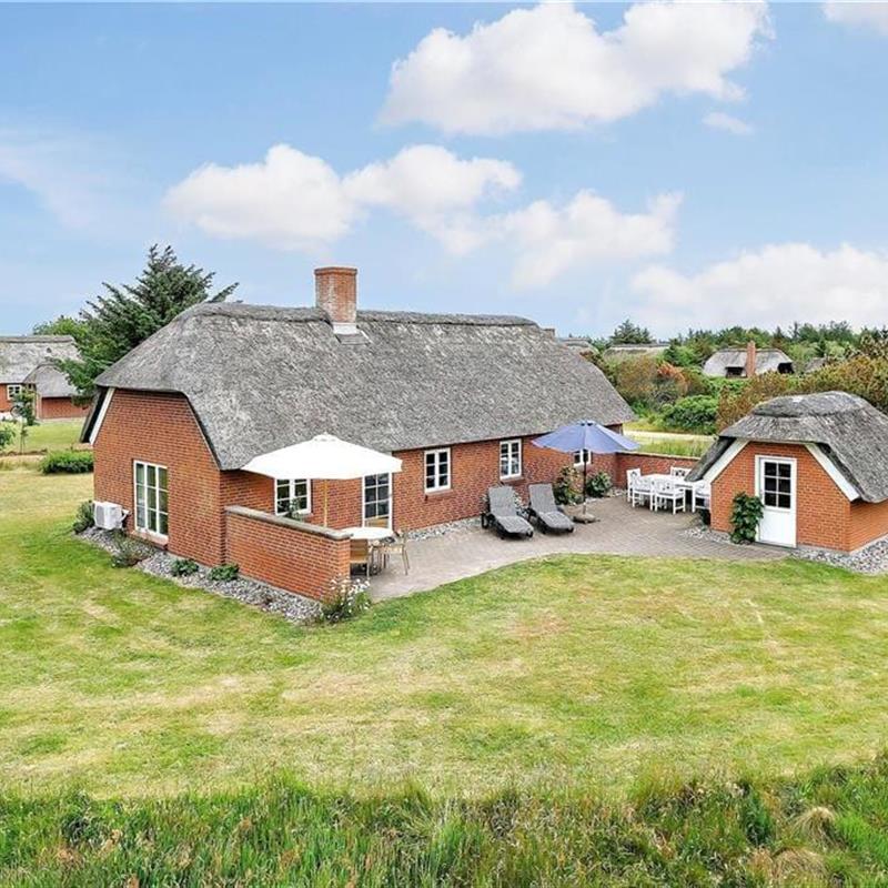 Sommerhus - 5 personer -  - Sortebærvej - Vedersø Klit - 6990 - Ulfborg