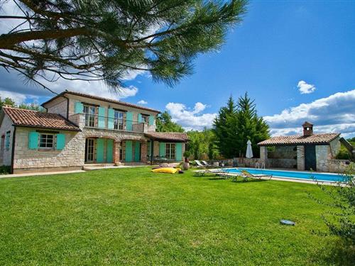 Sommerhus - 8 personer -  - Ribari - 52444 - Tinjan