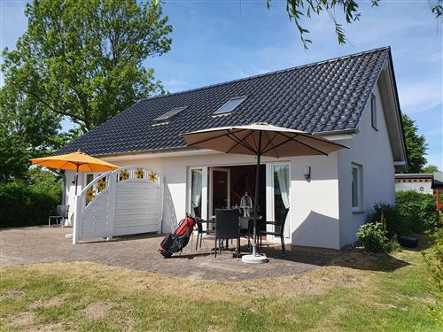 Holiday Home/Apartment - 4 persons -  - Am Bootsgraben - 18211 - Börgerende-Rethwisch