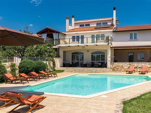 Holiday home - 16 persons -  - Puljska cesta - 52216 - Pula