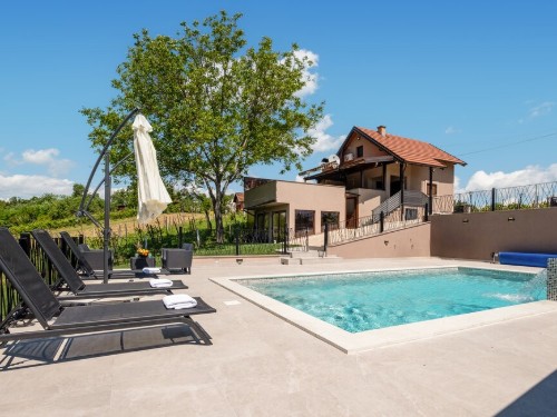 Holiday home - 6 persons -  - Kobasicari - Bjelovar-Kobasicari - 43211 - Kobasicari