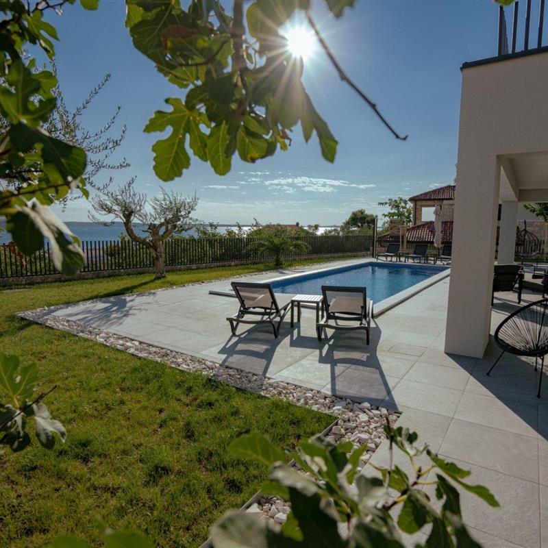 Sommerhus - 10 personer -  - Krneza - 23248