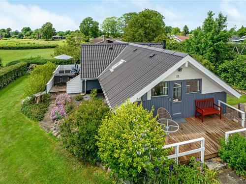 Sommerhus - 4 personer -  - Bredmaj - Rendbjerg - 6320 - Egernsund