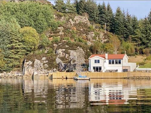 Sommerhus - 5 personer -  - Sørfonn - Sørfonno/Fitjar/Vestland - 5419 - Fitjar