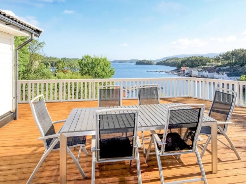 Holiday home - 8 persons -  - Ponstivegen - Vestvikvågen - 5551 - Auklandshamn