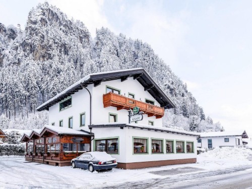 Ferienwohnung - 5 Personen -  - 6261 - Strass Im Zillertal