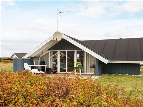 Holiday Home/Apartment - 5 persons -  - Neerlandiavej - Vejlby Klit - 7673 - Harboøre