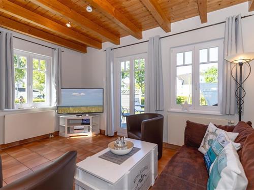 Sommerhus - 6 personer -  - Kliffstraße - 18211 - Nienhagen