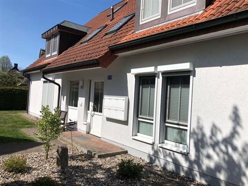 Holiday Home/Apartment - 4 persons -  - Hafenstrasse - 18374 - Seeheilbad Zingst