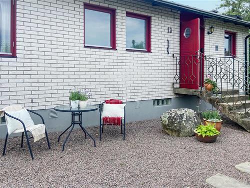 Holiday Home/Apartment - 6 persons -  - Sundsgatan - 591 93 - Motala