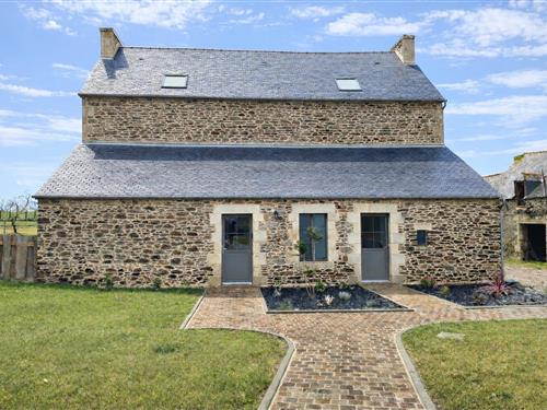 Feriehus - 6 personer -  - 22130 - Corseul