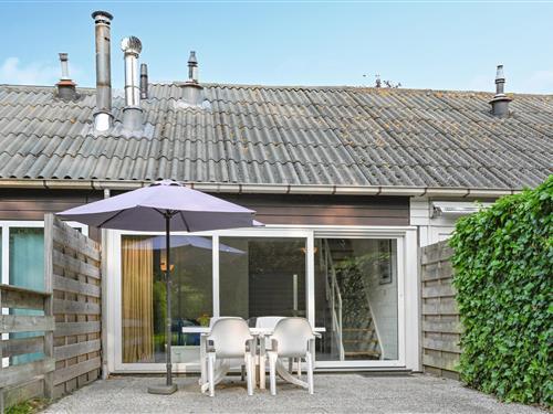 Holiday home - 4 persons -  - Vijverlaan - 4311 NZ - Bruinisse