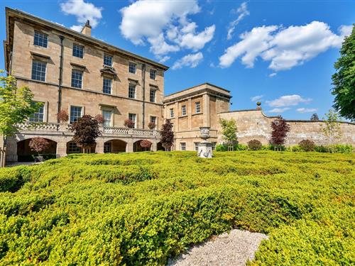 Holiday home - 9 persons -  - DN5 7BA - Doncaster