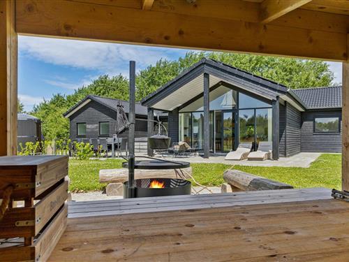 Sommerhus - 16 personer -  - Skovsøen - Fjellerup - 8585 - Glesborg