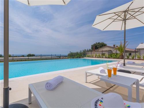 Holiday home - 10 persons -  - Porec/Kaštelir - 52464