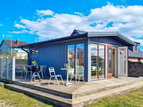  - 3 personer -  - Hamngatan - Sandvik - 38770 - Öland Norra