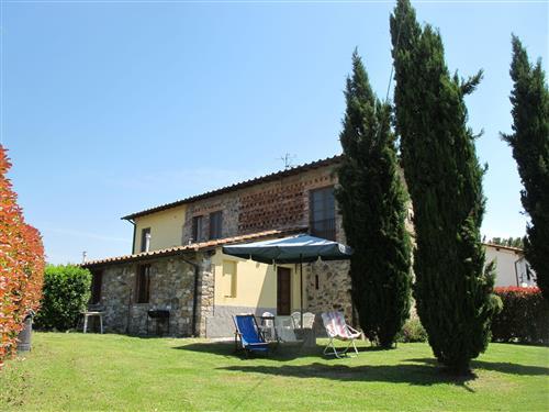 Sommerhus - 6 personer -  - Lucca - 55100