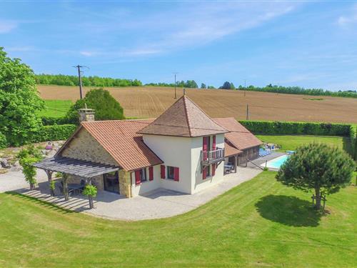 Villa - 10 persons -  - 24160 - St. Medard D'excideuil