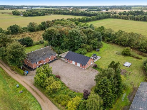Sommerhus - 18 personer -  - Mellemvej - Billund - 7200 - Grindsted