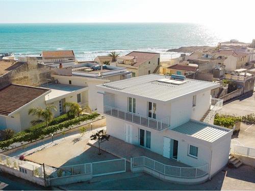 Ferielejlighed - 6 personer -  - Viale della Pace - 97018 - Cava D'aliga