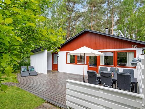 Sommerhus - 5 personer -  - Pilegårdsvejen - Dueodde - 3730 - Nexø