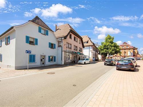 Ferienhaus - 12 Personen -  - 79336 - Herbolzheim