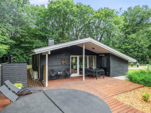 Sommerhus - 6 personer -  - Fyrrelunden - Jegum - 6840 - Oksbøl