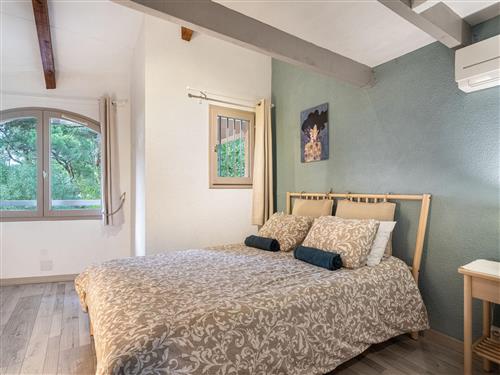 Ferienhaus - 4 Personen -  - Hyères - 83400