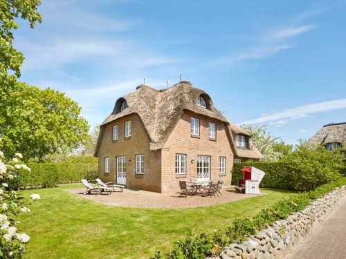 Holiday home - 5 persons -  - Marschweg - 25938 - Alkersum
