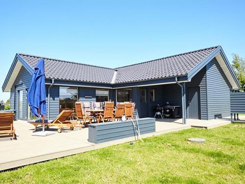 Sommerhus - 8 personer -  - Ravnholt - Havnsø - 4591 - Føllenslev