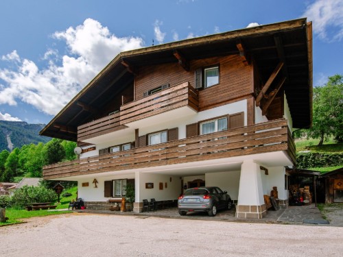 Holiday apartment - 5 persons -  - 38035 - Moena