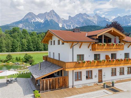 Holiday apartment - 6 persons -  - Almdorf - 5760 - Saalfelden Am Steinernen