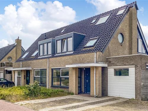 Holiday home - 9 persons -  - Baan van Ravenhorst - 1865 BT - Bergen Aan Zee
