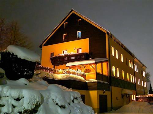 Ferienhaus - 5 Personen -  - Oberwiesenthaler Straße - 09484 - Kurort Oberwiesenthal Ot